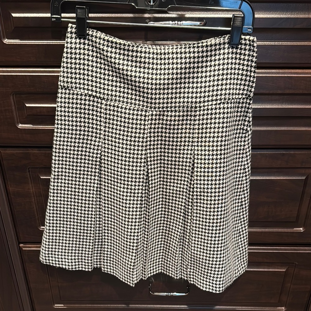 High waisted Houndstooth A-Line Skirt